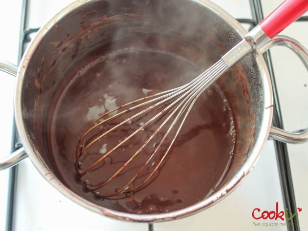 vegan creamy dark chocolate sorbet-cookin5m2-1